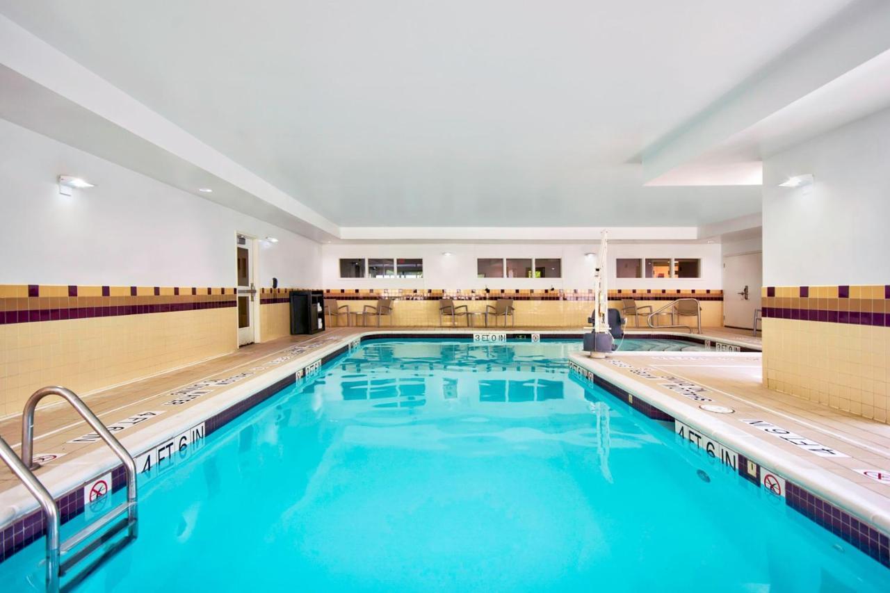 Springhill Suites Erie Kearsarge Eksteriør billede