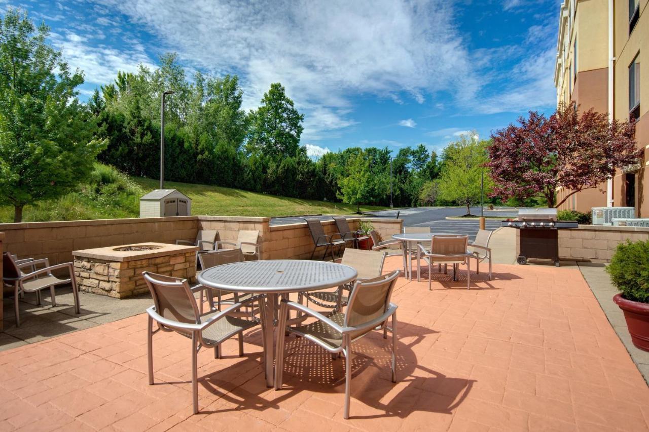 Springhill Suites Erie Kearsarge Eksteriør billede